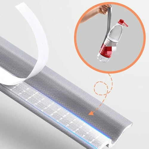 Bande d'étanchéité imperméable pour porte et fenêtre