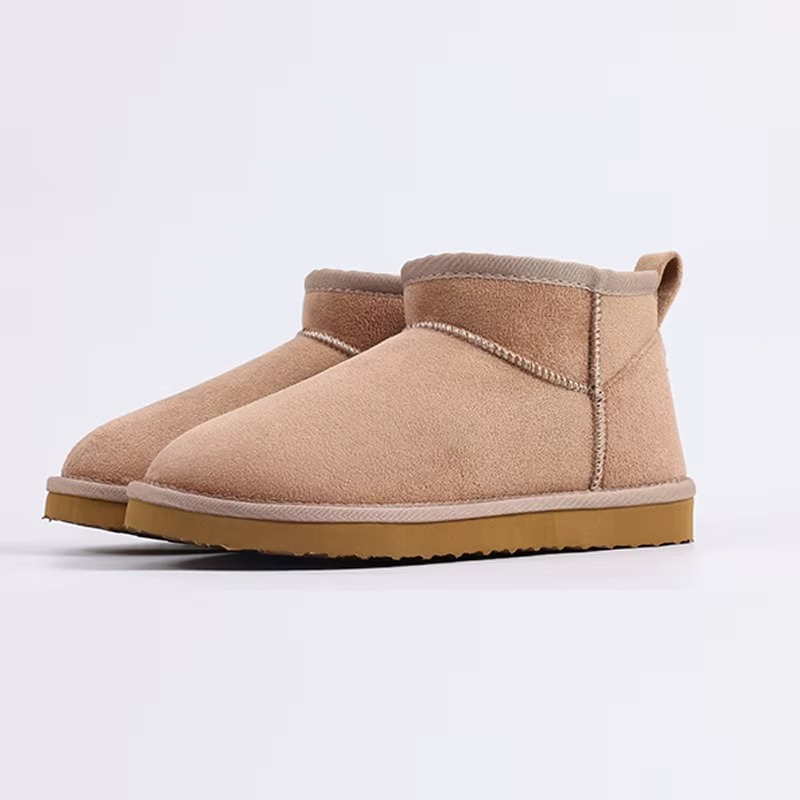 Bottes femme d’hiver à doublure en peluche et tige basse