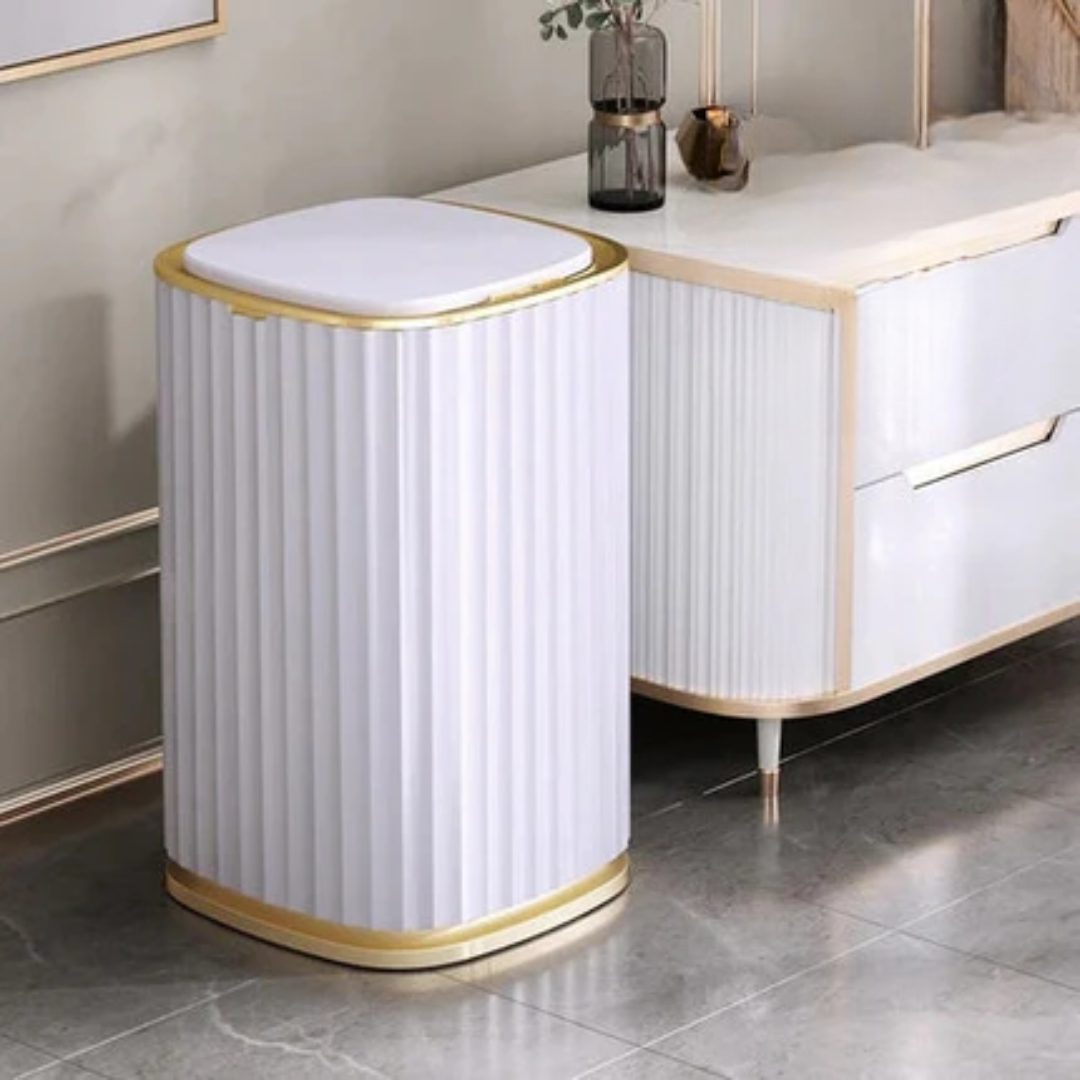 Poubelle automatique étanche rechargeable