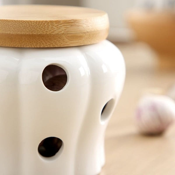 Pot en céramique avec couvercle à ventilation