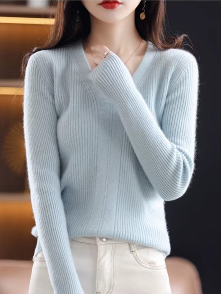 Pull femme basique en laine à col en V