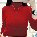Pull femme à col roulé doublé en velours