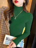 Pull femme d’hiver à col roulé