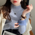 Pull femme d’hiver à col roulé avec doublure en velours
