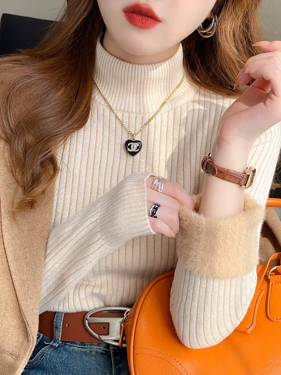 Pull femme d’hiver à col roulé avec doublure en velours
