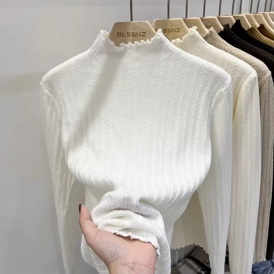 Pull femme en maille avec volants