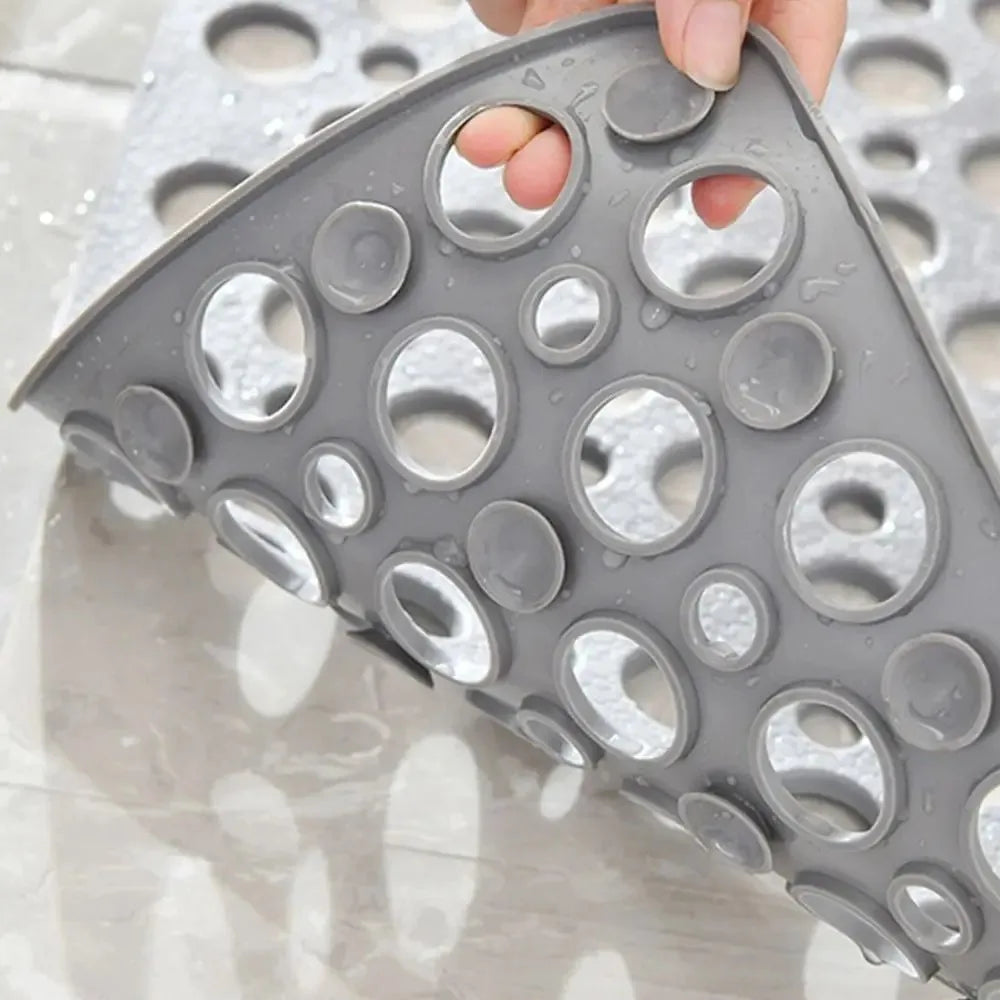 Tapis de bain antidérapant avec trous de drainage et ventouses